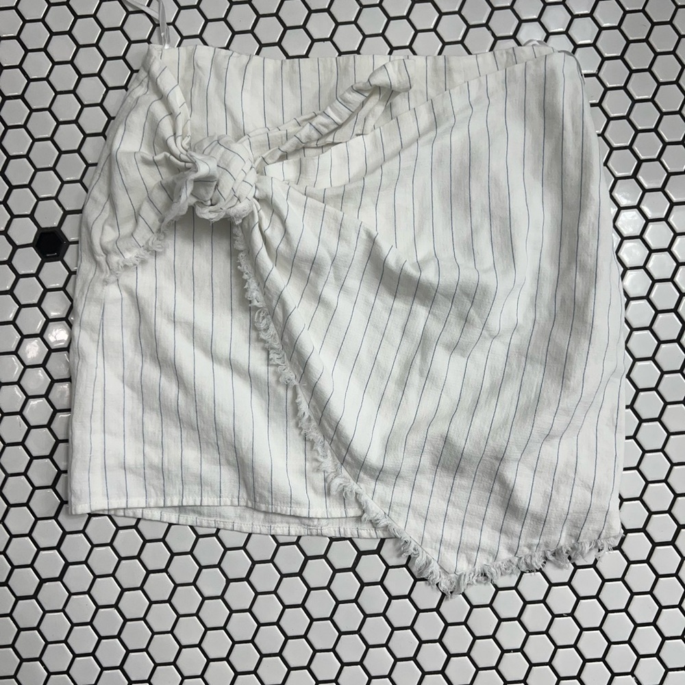 Magnolia south linen blend skirt size medium